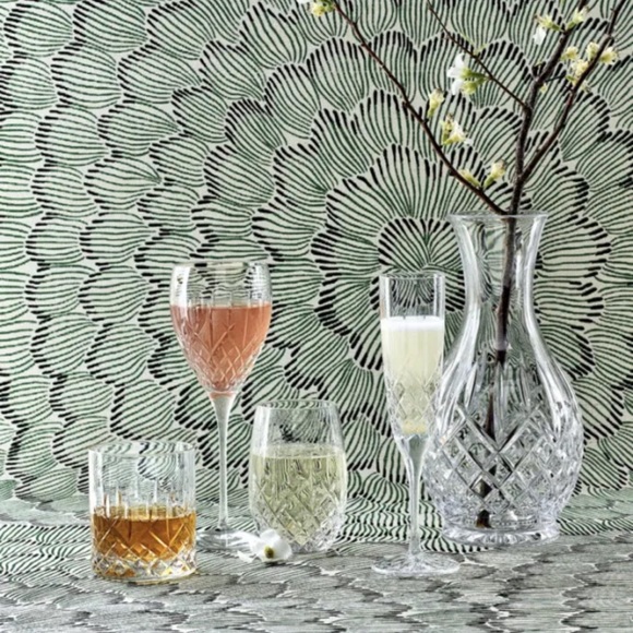 New In Box Authentic Waterford Crystal Clear Eastbridge 10.7" Carafe #1058556 - Picture 3 of 5